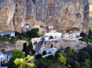  Кримська Лавра: на межі двох світів