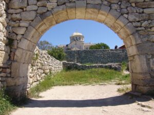 Threats of loss of the world and Ukrainian heritage site "Chersonesos of Tavria" as a result of Russian occupation