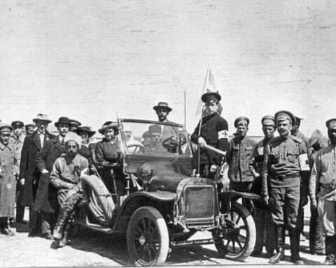 The struggle in the Crimea after the October coup