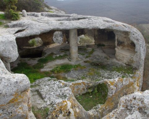 Стара фортеця Ескі-Кермен