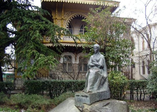 Lesya Ukrainka Museum in Yalta. Photo by Crimean photographer Anatoliy Kovalsky.