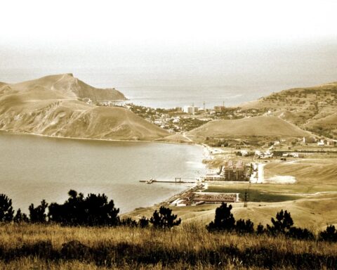 Містечко за Кудикіними горами